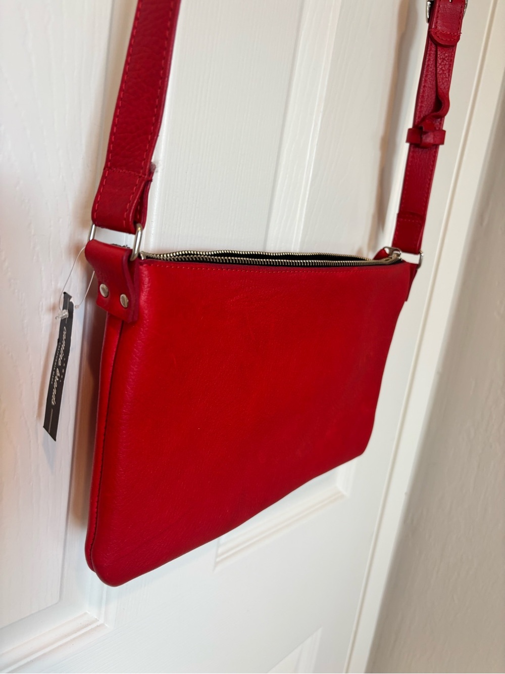 Classic Red Leather Crossbody Bag with Adjustable Strap